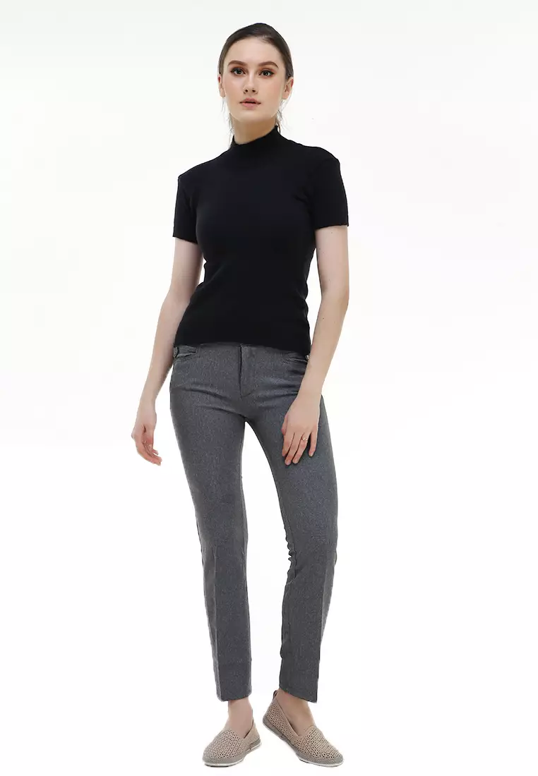 Earl Tshirt Lengan Pendek Turtleneck Design Simple Atasan Wanita - Hitam