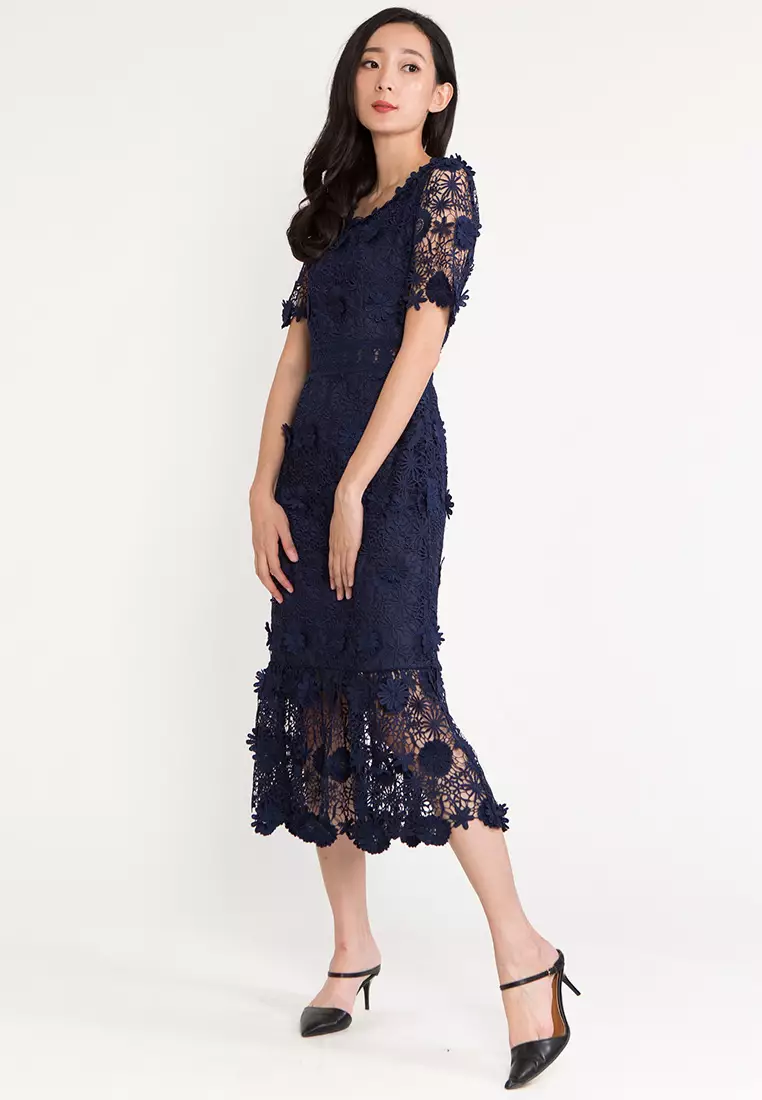 蕾丝长款晚礼服