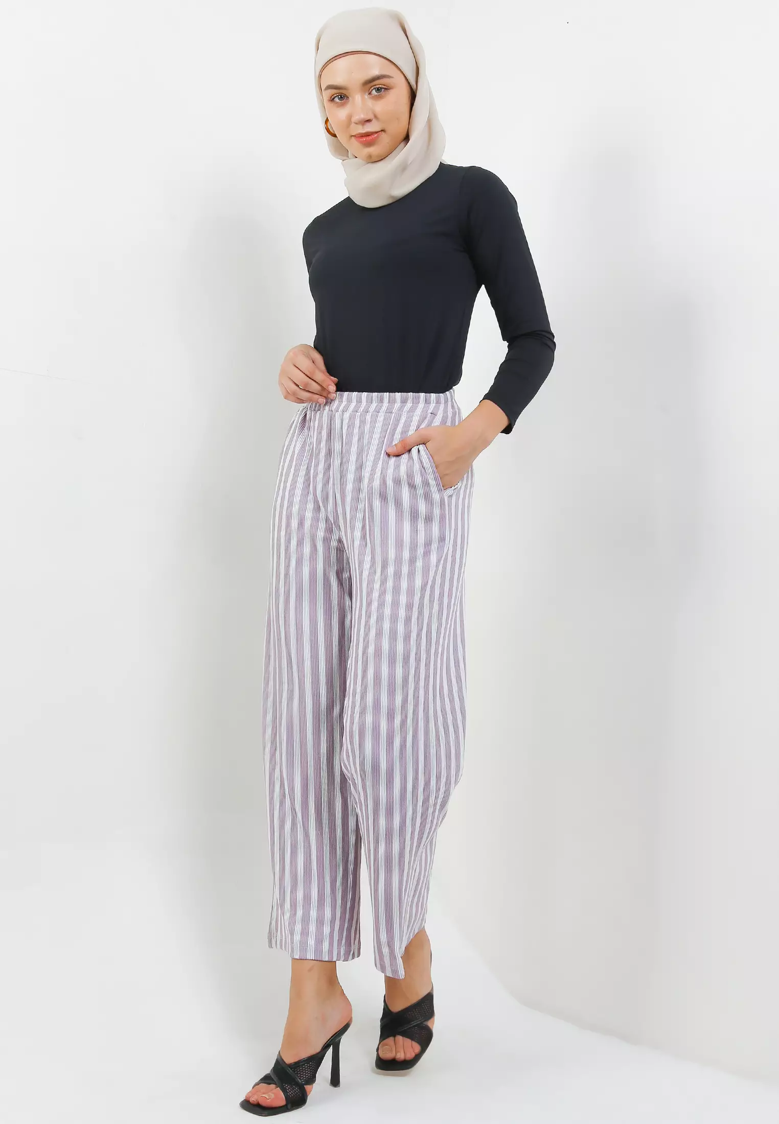 MFMW Kurniasari Celana Panjang Kulot Lilac Motif Salur