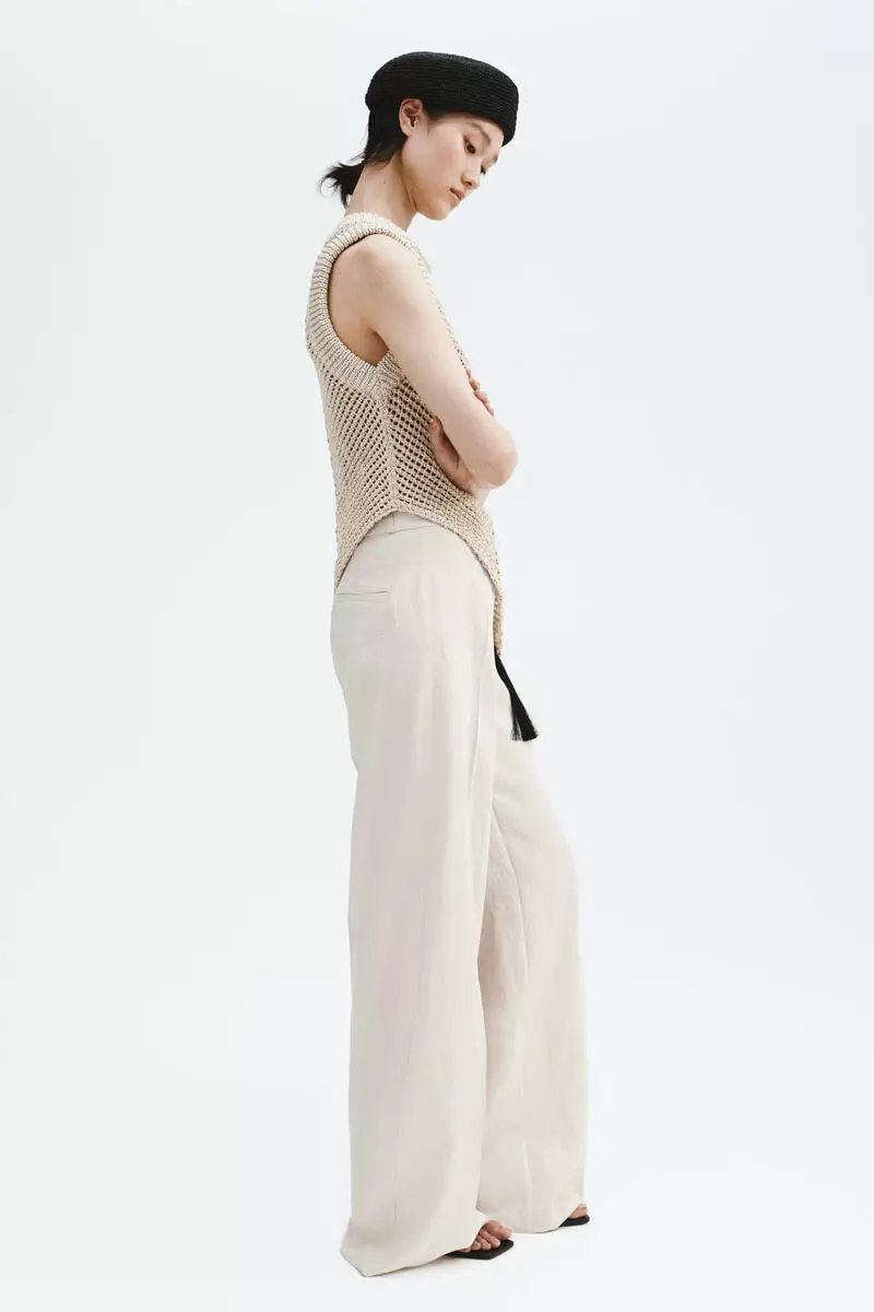 Wide tailored trousers