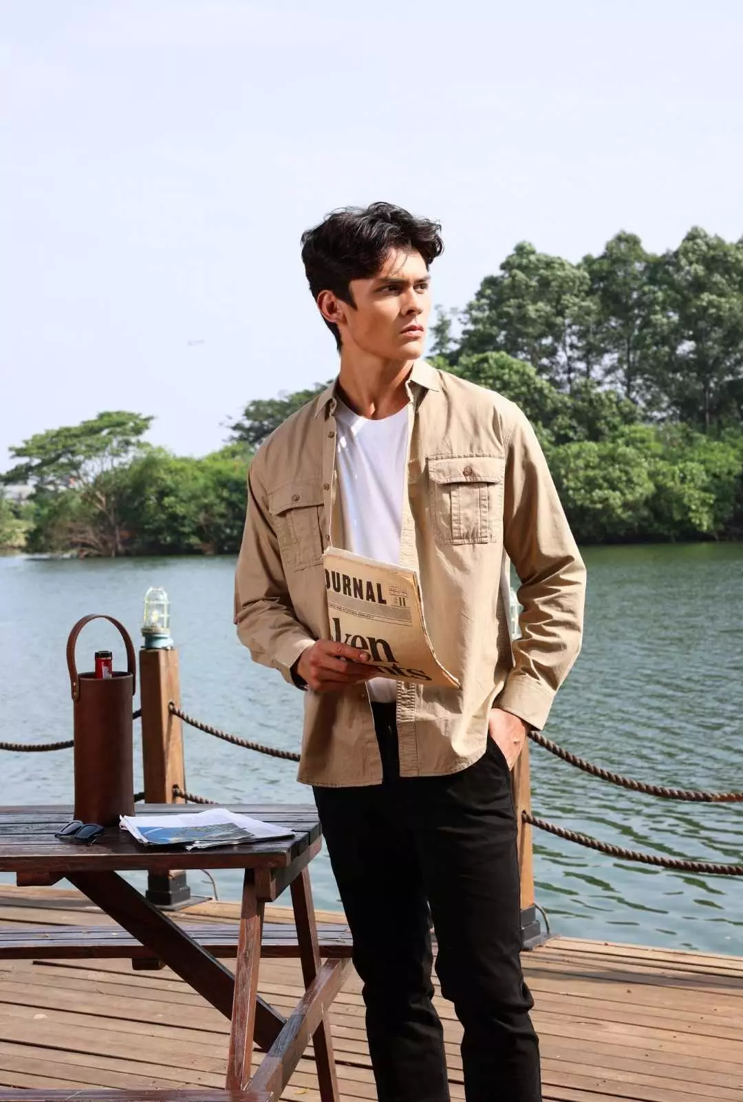 POLICE Kemeja Polos Cotton Kantong Dua Regular Fit Lengan Panjang Pria