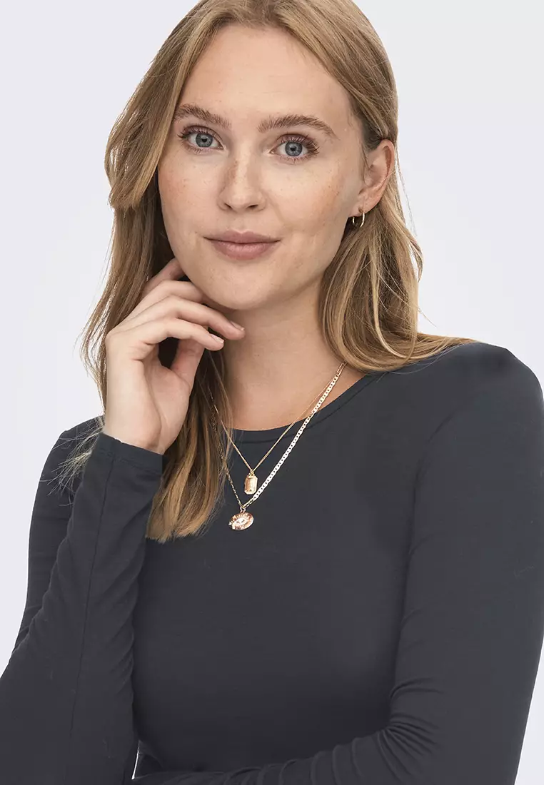 Mila Long Sleeve O-Neck Top