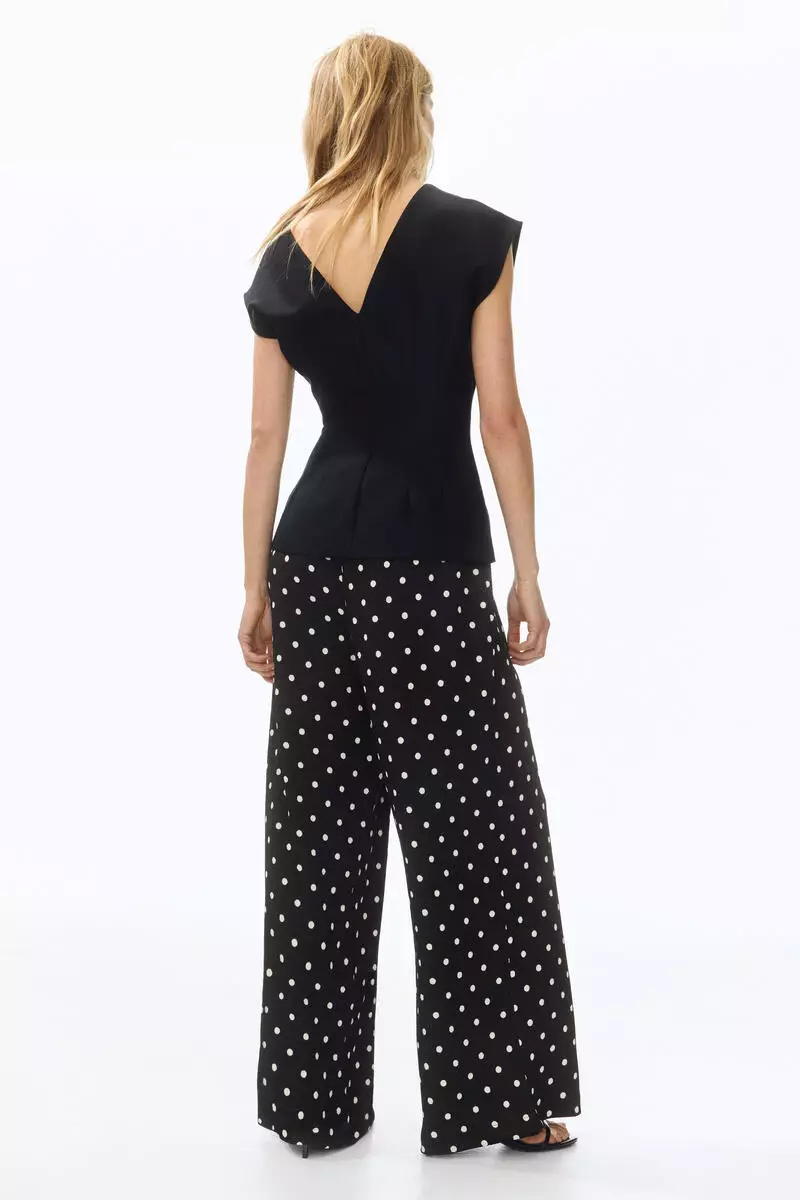 Wide pull-on trousers