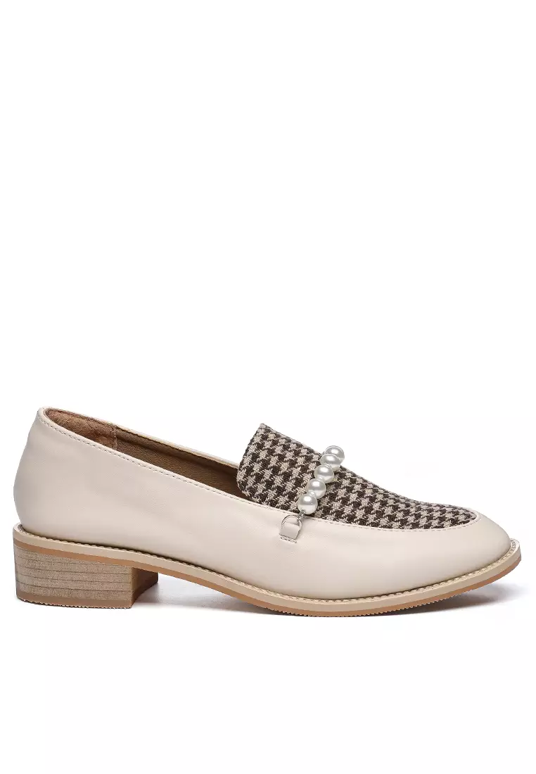 Discount on Twenty Eight Shoes  shoes - SKU: Tweed Stitched Leather Loafer Th128-4