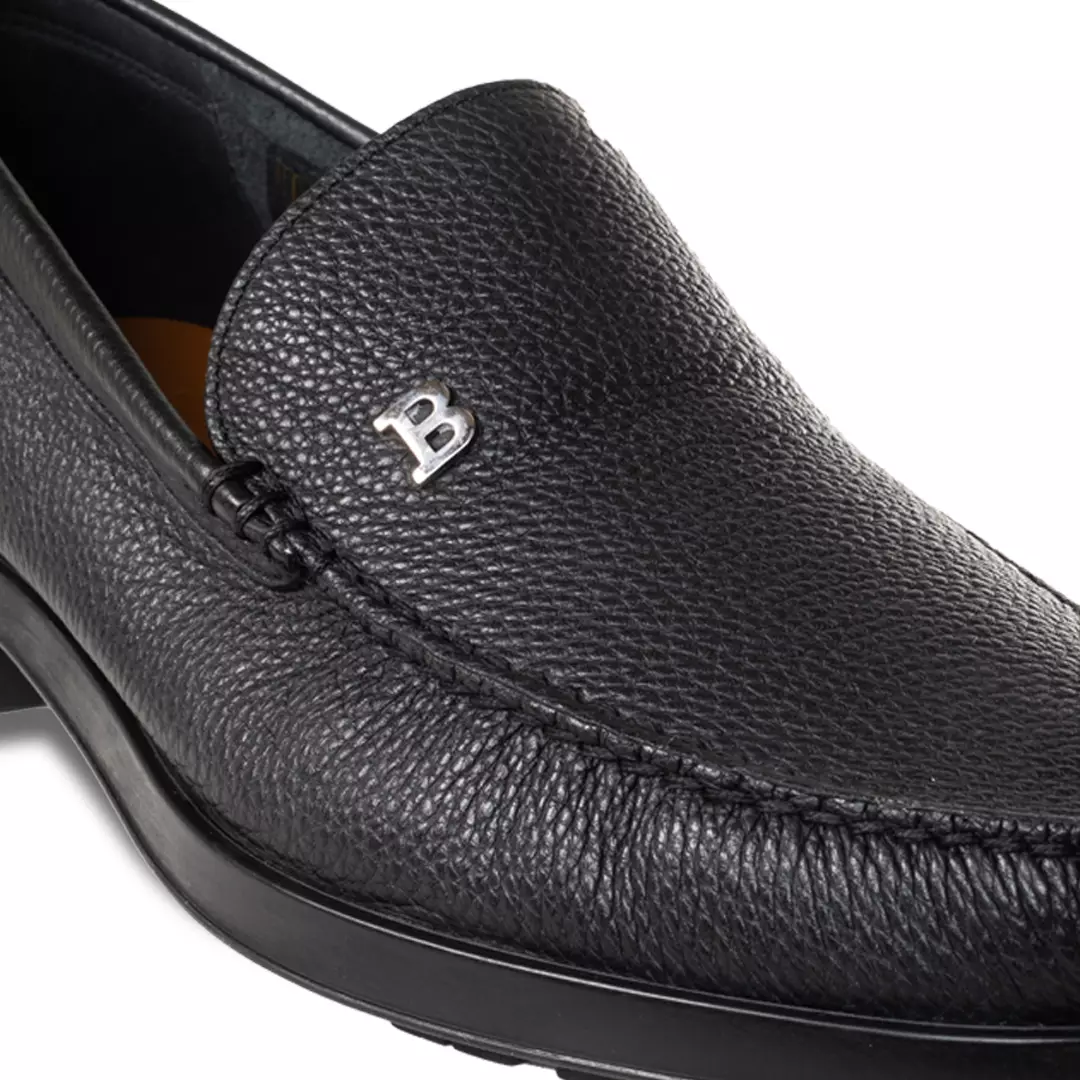 Bally Sistri-U Grained Leather Loafers - Black