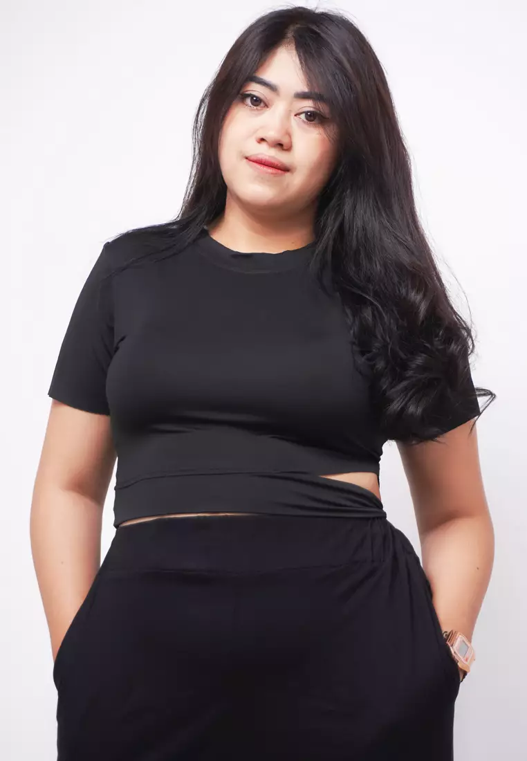 LTE17 TDLA CRWH Crop Short Sleeve Kaos Casual Wanita Polos Black