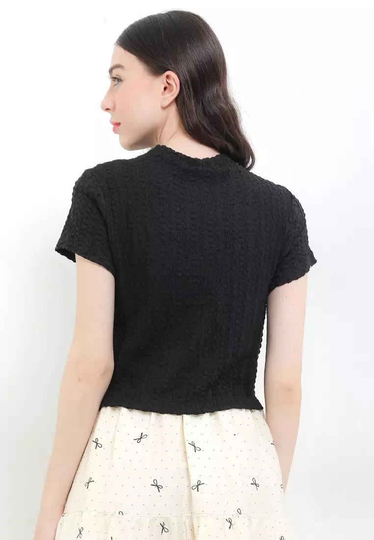 Ss Crop Mockneck Textured Blouse