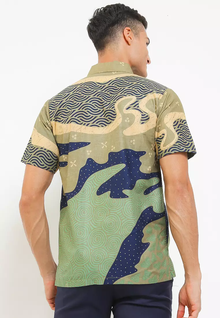 Ainsley Kemeja Batik Exclusive Premium Pria Casual Modern Lengan Pendek