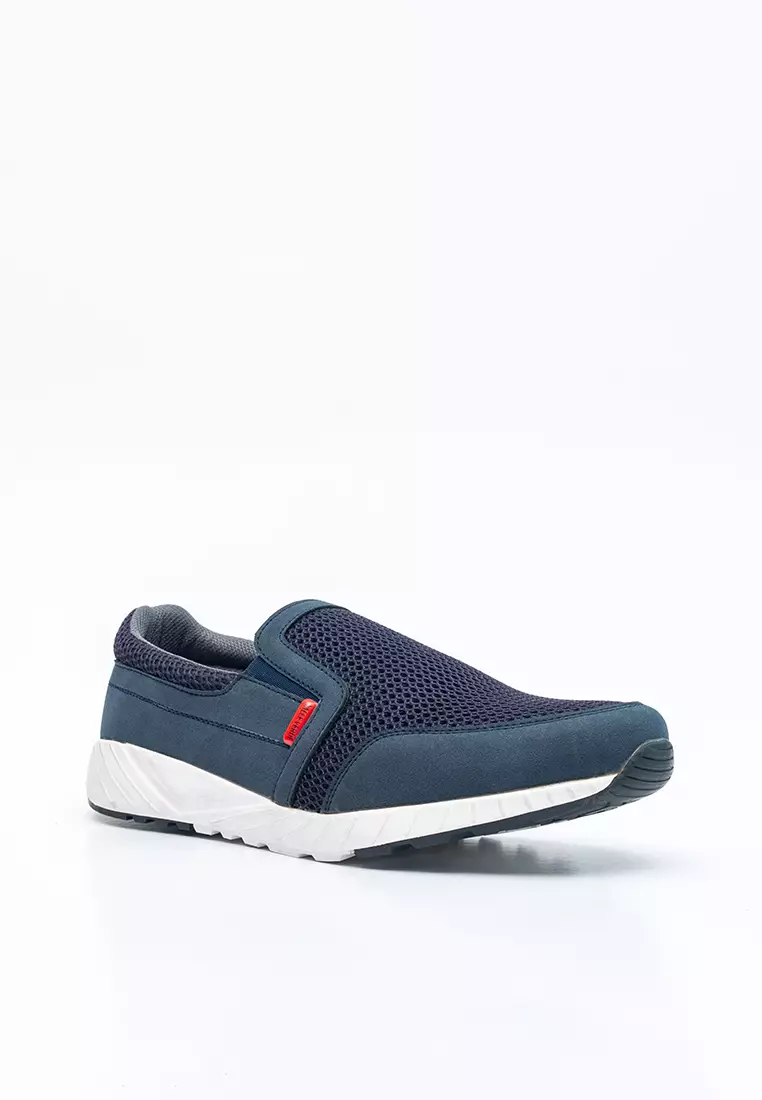 Sepatu Sneakers Slip On Pria Charlie