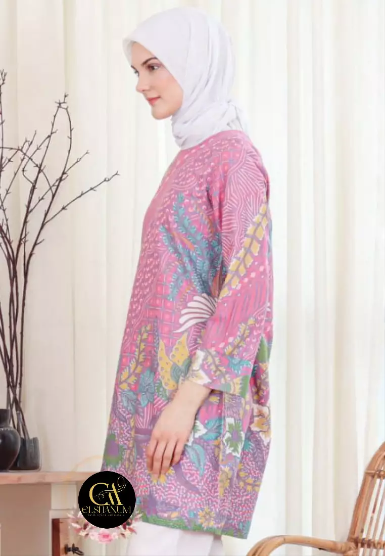 Dafhiena Tunik Batik Wanita Casual Modern Lengan Panjang