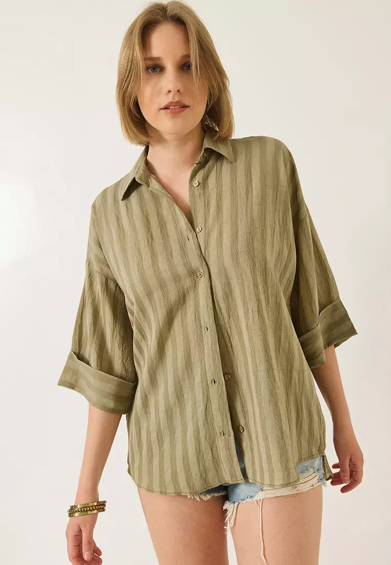 Women's Jacquard Half Sleeve Casual Shirt 60283201