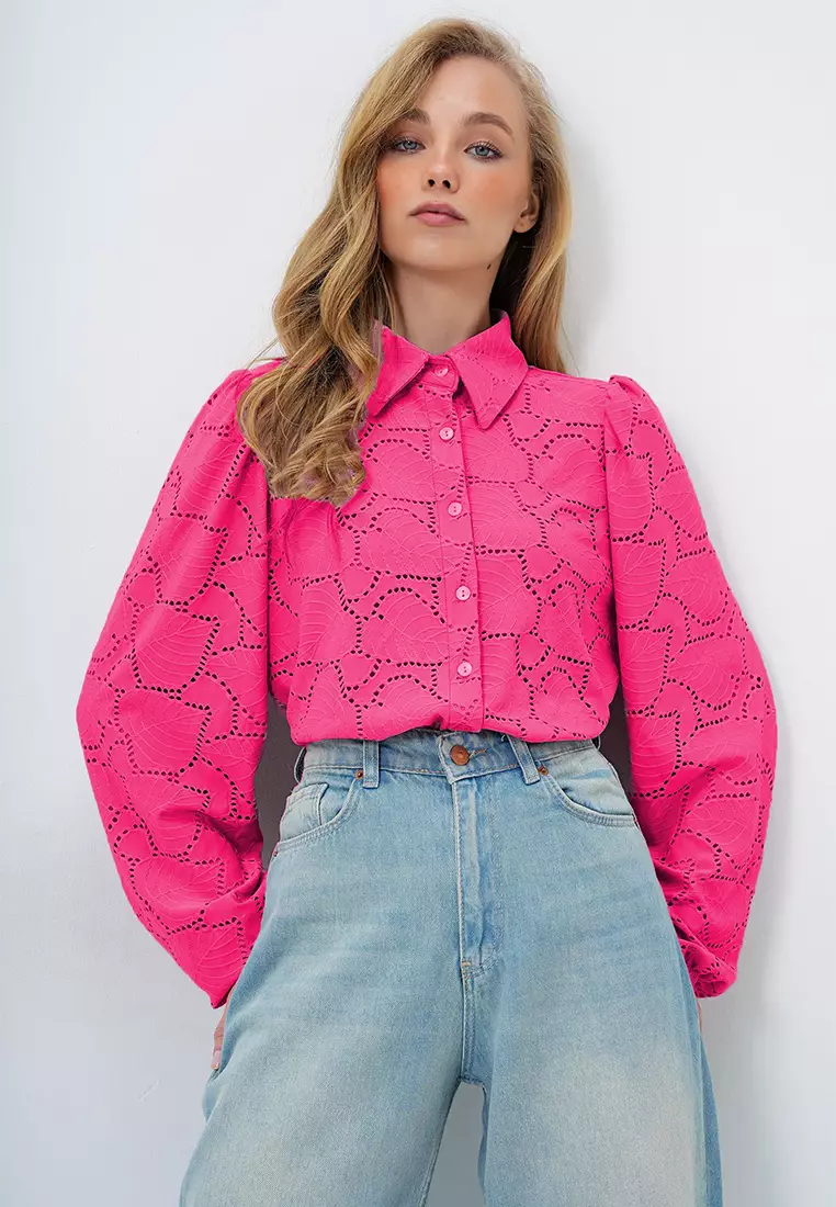 Women's Fuchsia Guipure Woven Premium Shirt Alc-X4366