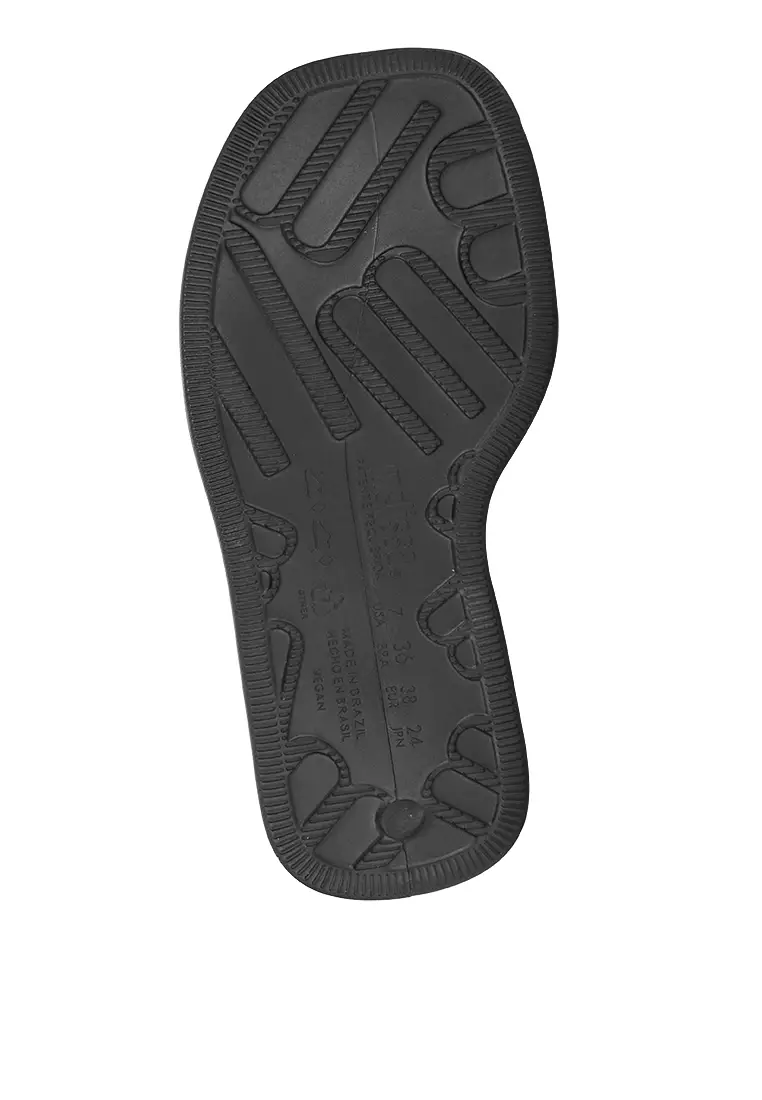Free Vibe Sandals