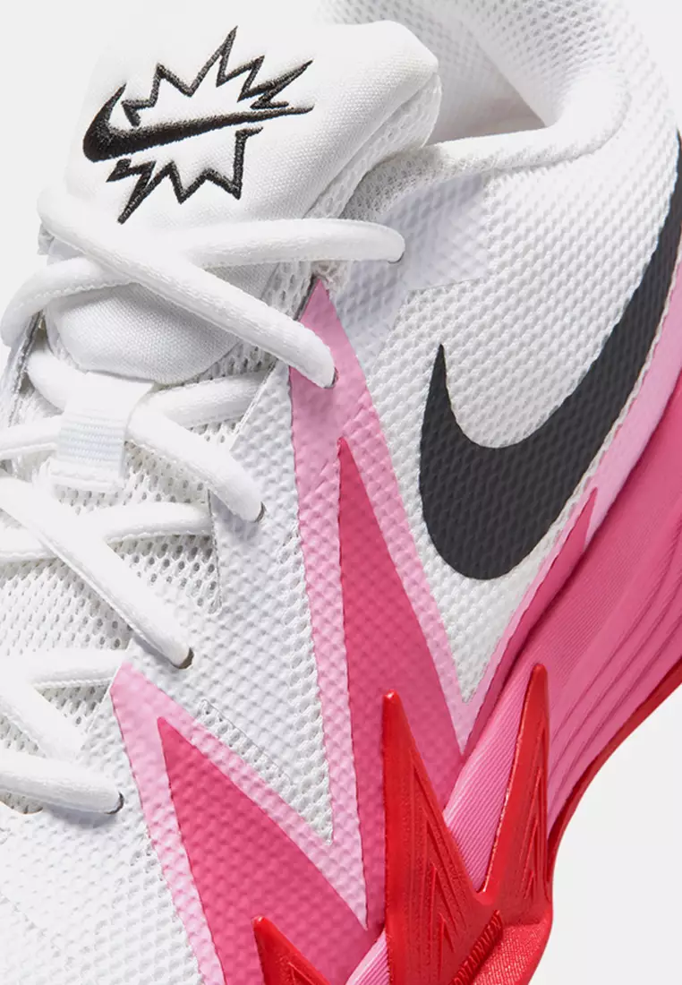 Nike S.T. Dynamite