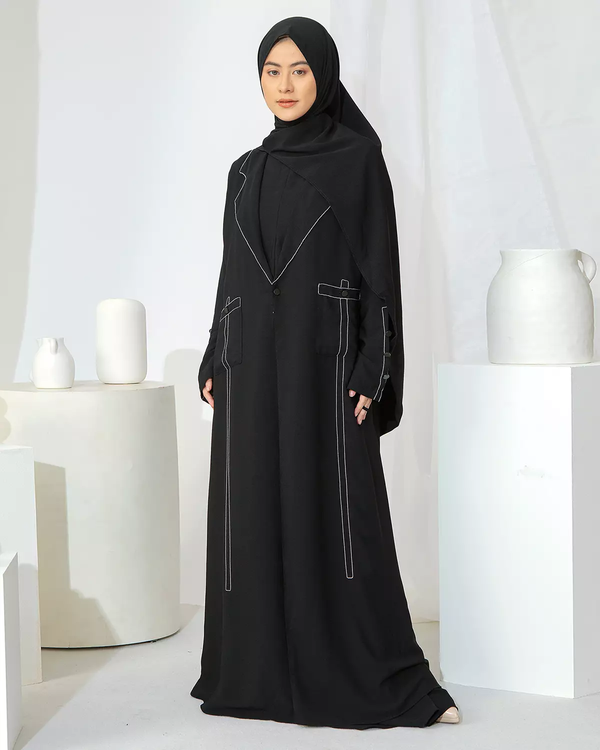 Meena Abaya Outer Black