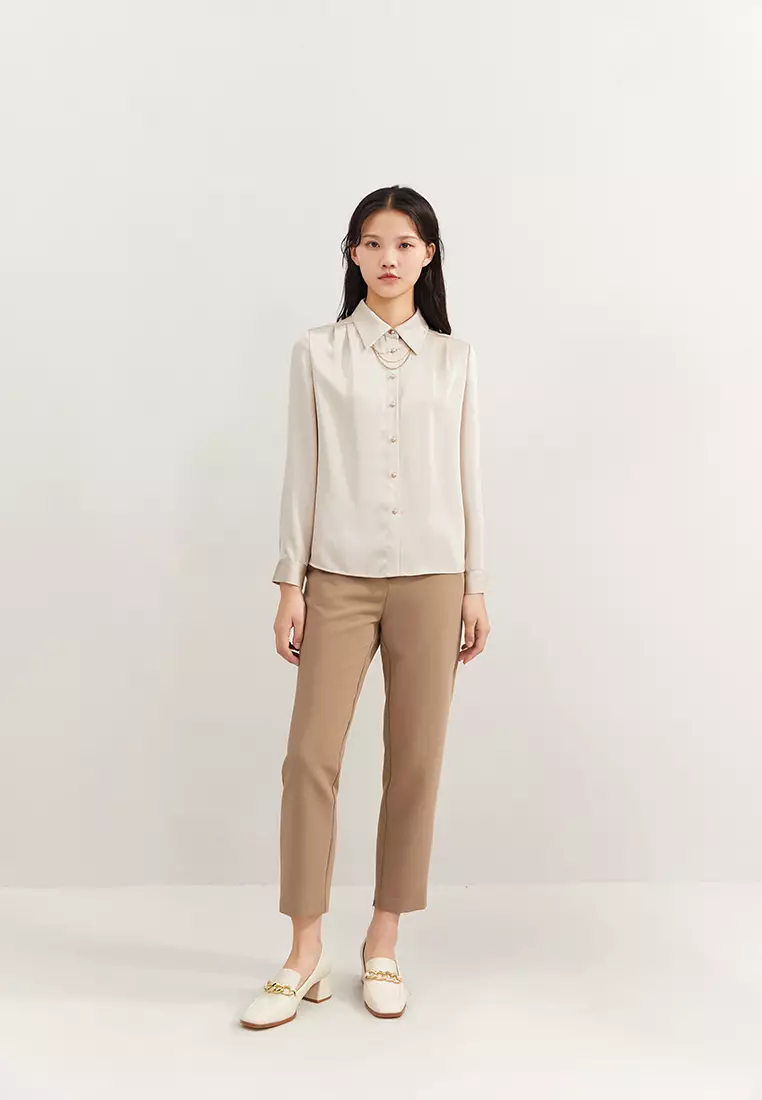 Hopeshow Wide Collar Satin Button Blouse