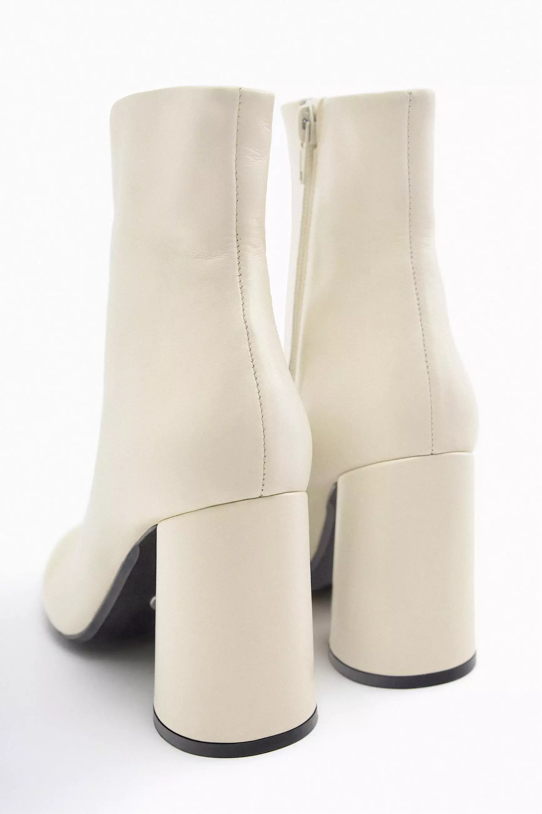 Zara cream boots 2025