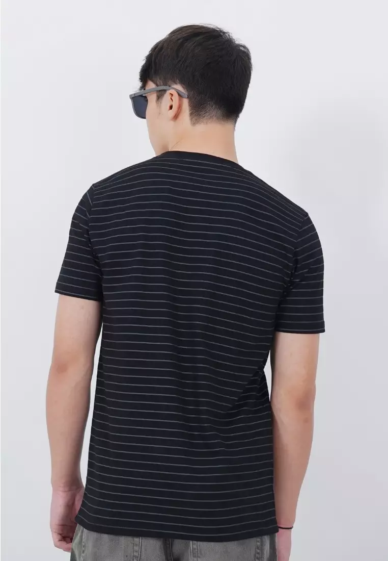 Ryusei Kaos Pria Kitagawa Stripe Black