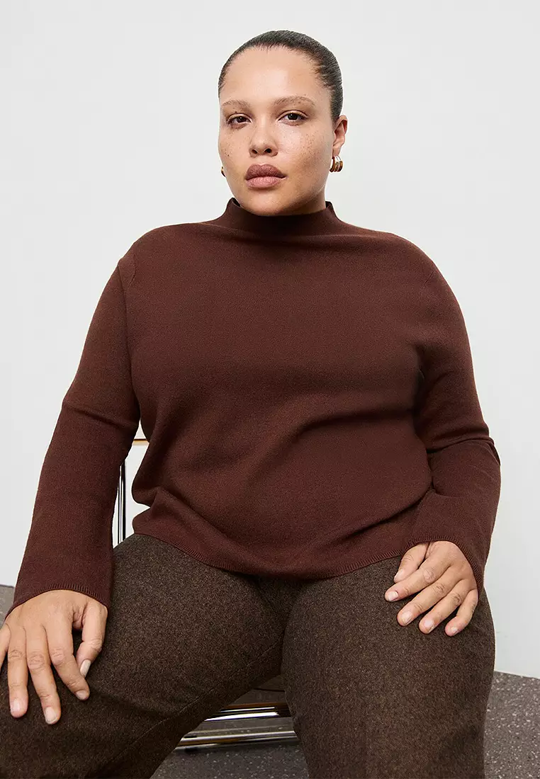 Knitted Sweater With Perkins Neck