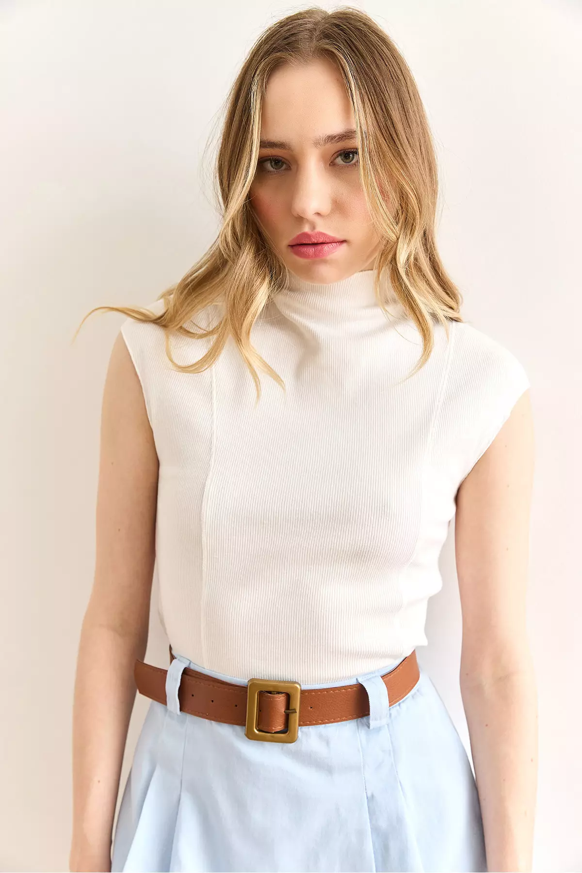 Women's White Stand Collar Stitching Detailed Crop Blouse Blz-19003005