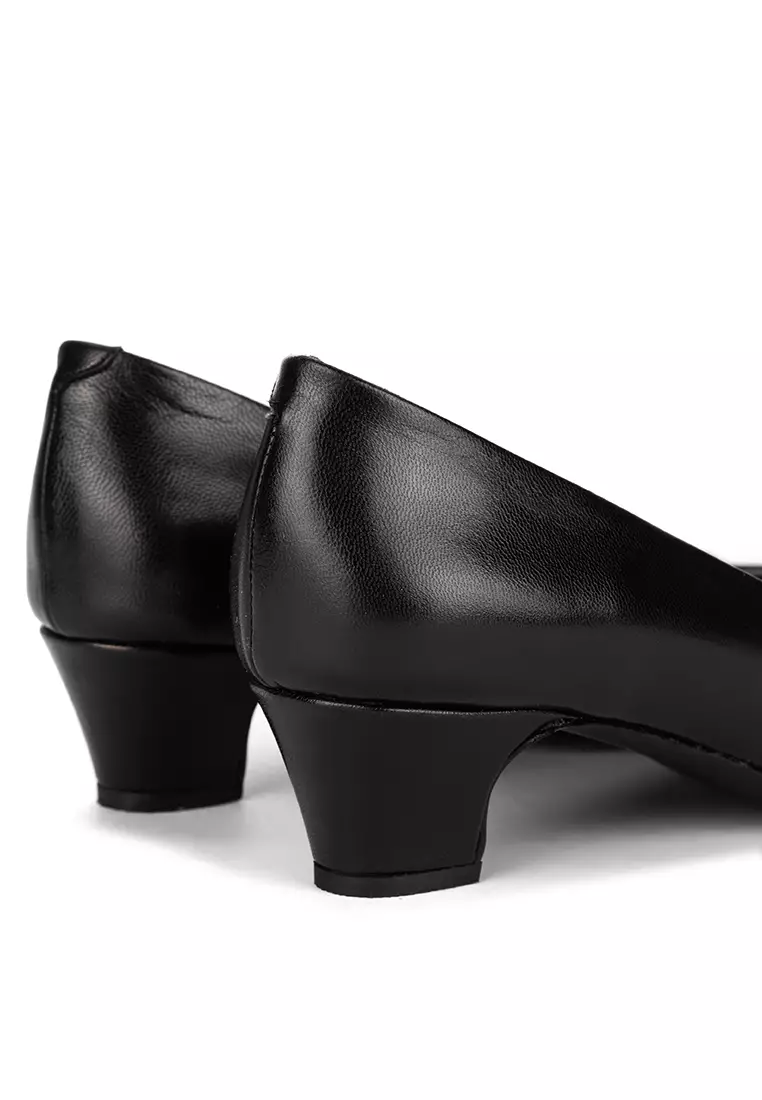 Low Heel Leather Pumps