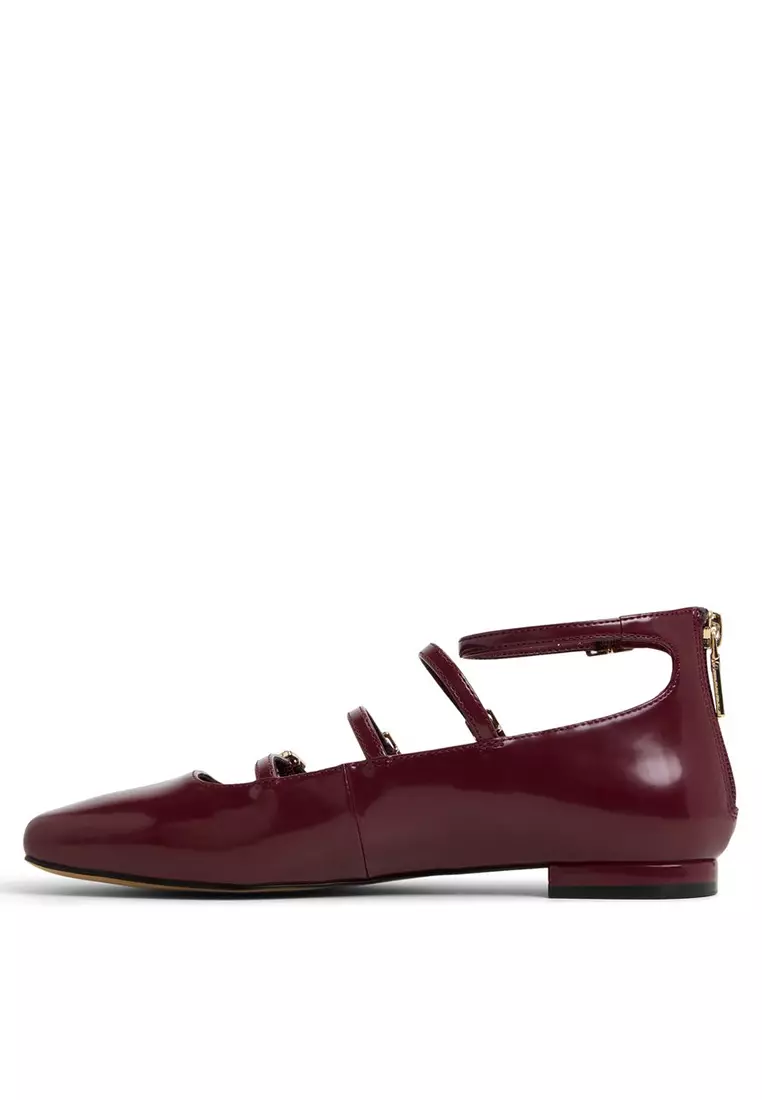 Nelta Strappy Flats