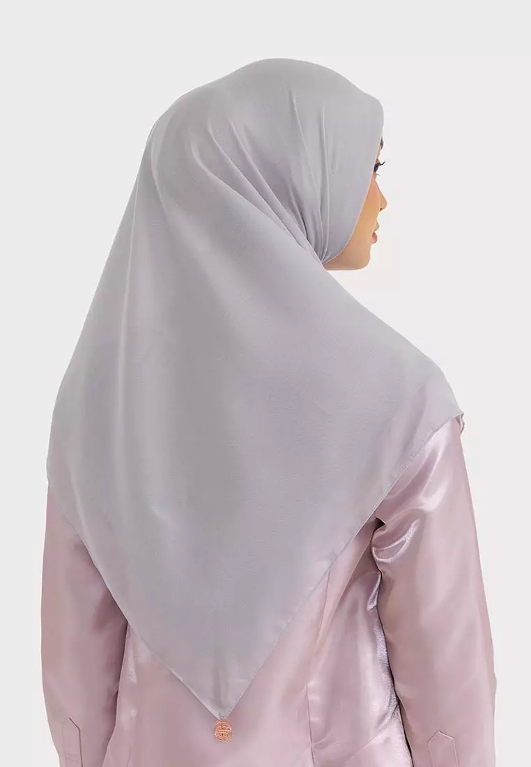 Ria Miranda Light Grey Rarina Scarf