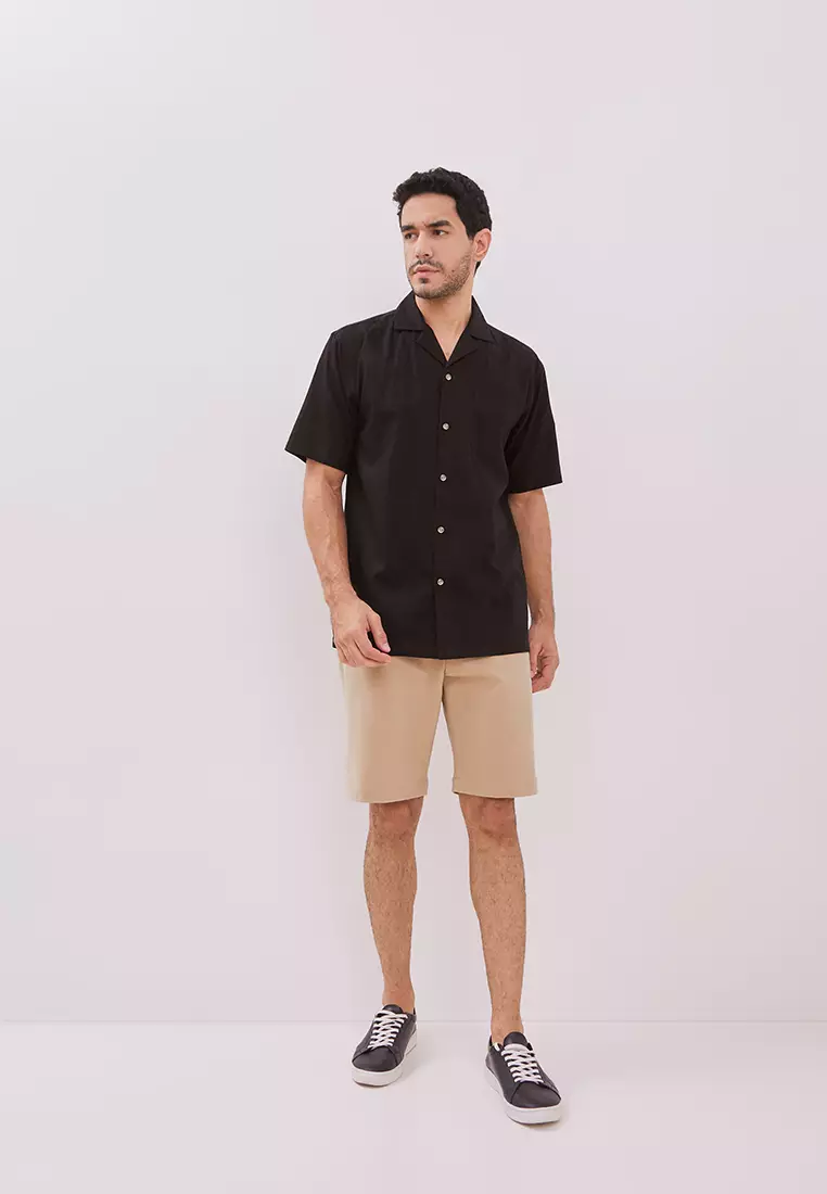 Jobb Wisco Kemeja Pria Lengan Pendek Regular Fit Hitam