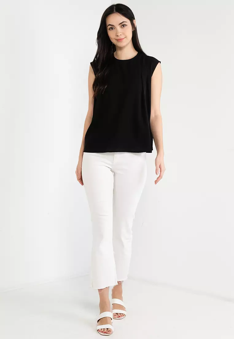 Wide Shoulder Pleat Detail Top