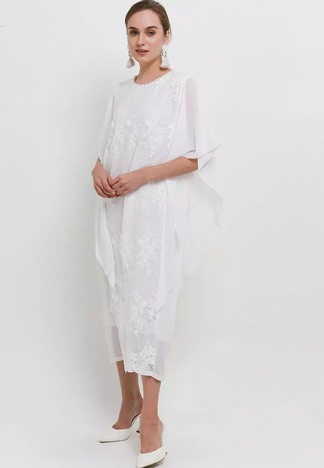 Pearl & Checko Det Chiffon And Emb Mesh Combo Kaftan