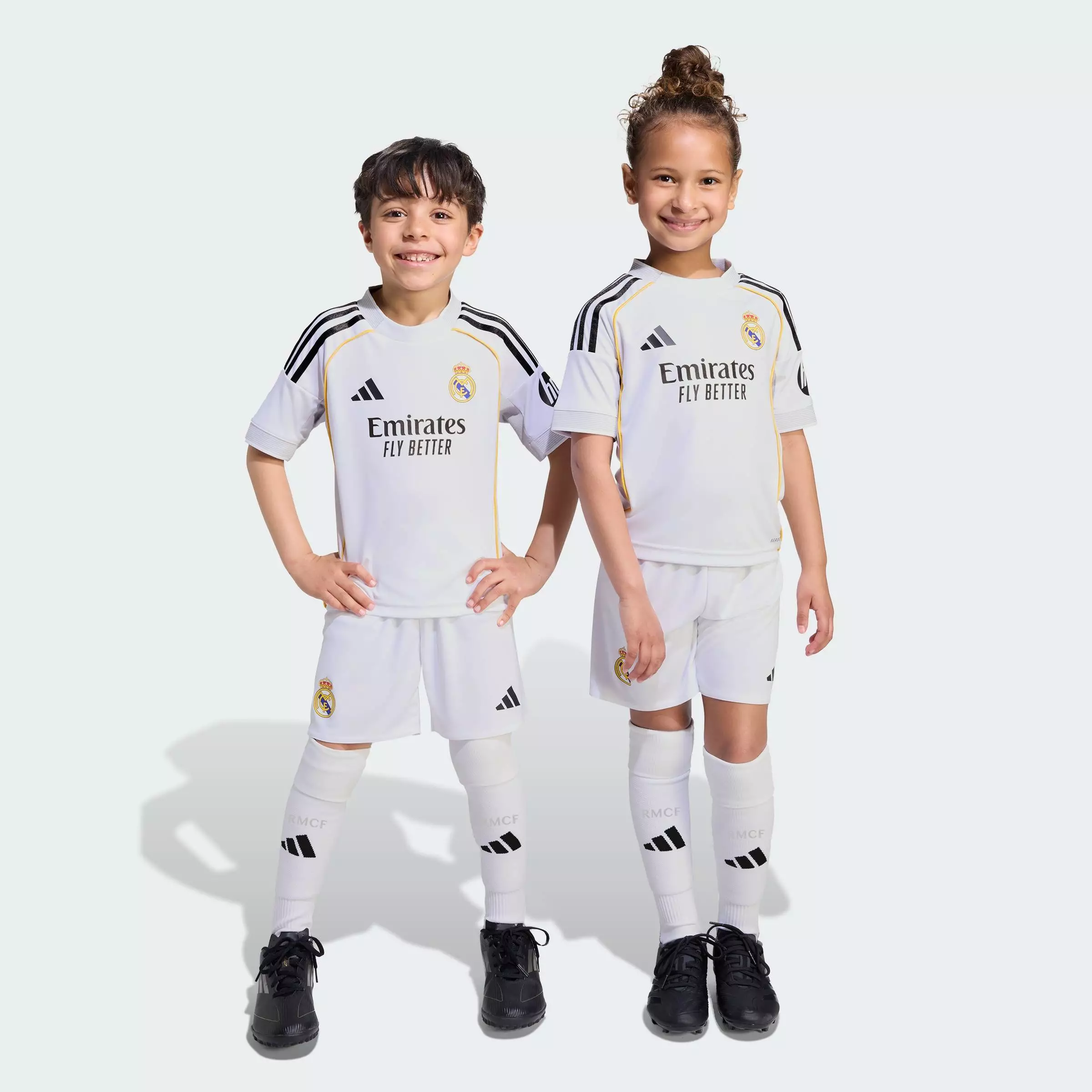 Buy ADIDAS Football Real Madrid 25/26 Home Mini Kit Kids Unisex