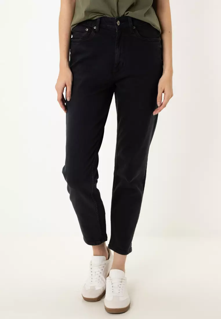 Quantic Tapered Mom Jeans