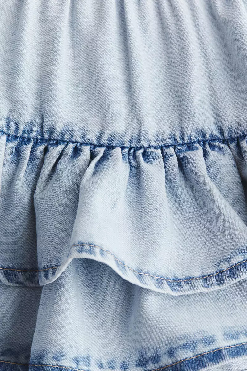 Tiered denim skirt