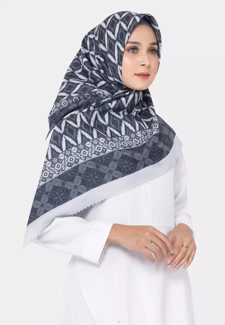 Hijab Motif Ethnic Gorontalo Segiempat Lasercut - Prinscara