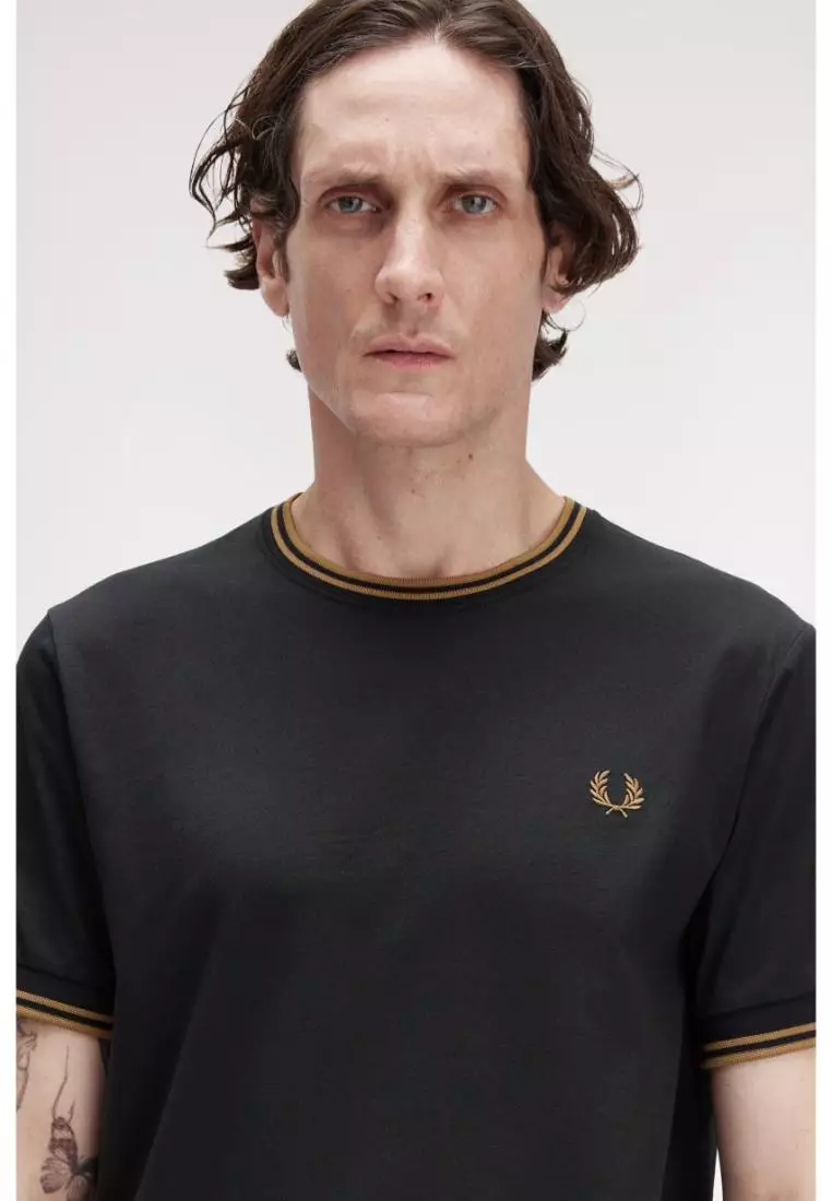 Fred Perry M1588 Twin Tipped T-Shirt (Black / Shaded Stone)
