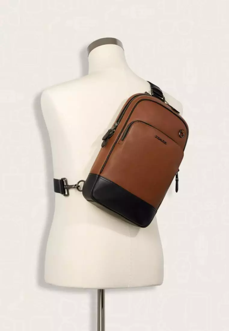 Coach Graham Pack Saddle