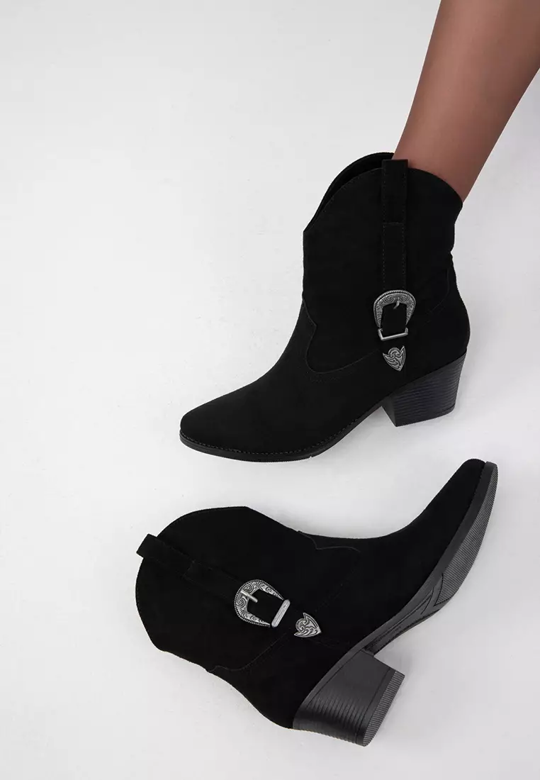 Black Suede Women's Boots & Bootie 20116