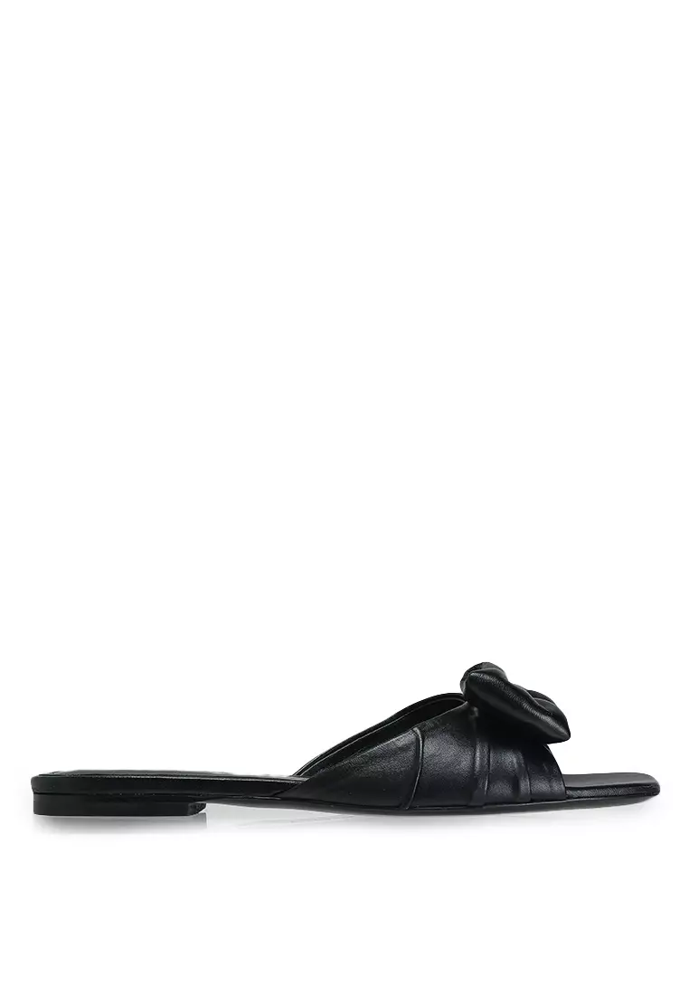 Discount on Salvatore Ferragamo  shoes - SKU: Vara Bow Slides (ik)