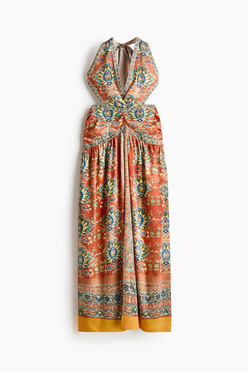 Open-back halterneck dress