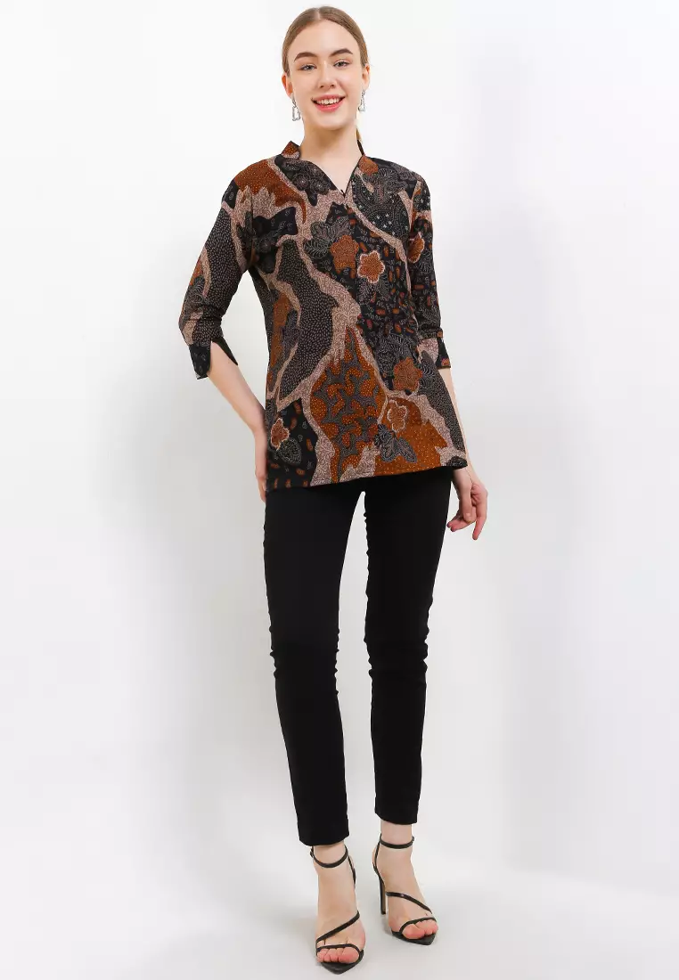 Blouse Batik Cingkarabala Oranye Premium Slimfit Elegant