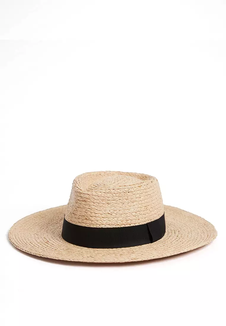 Floppy hat with online ribbon