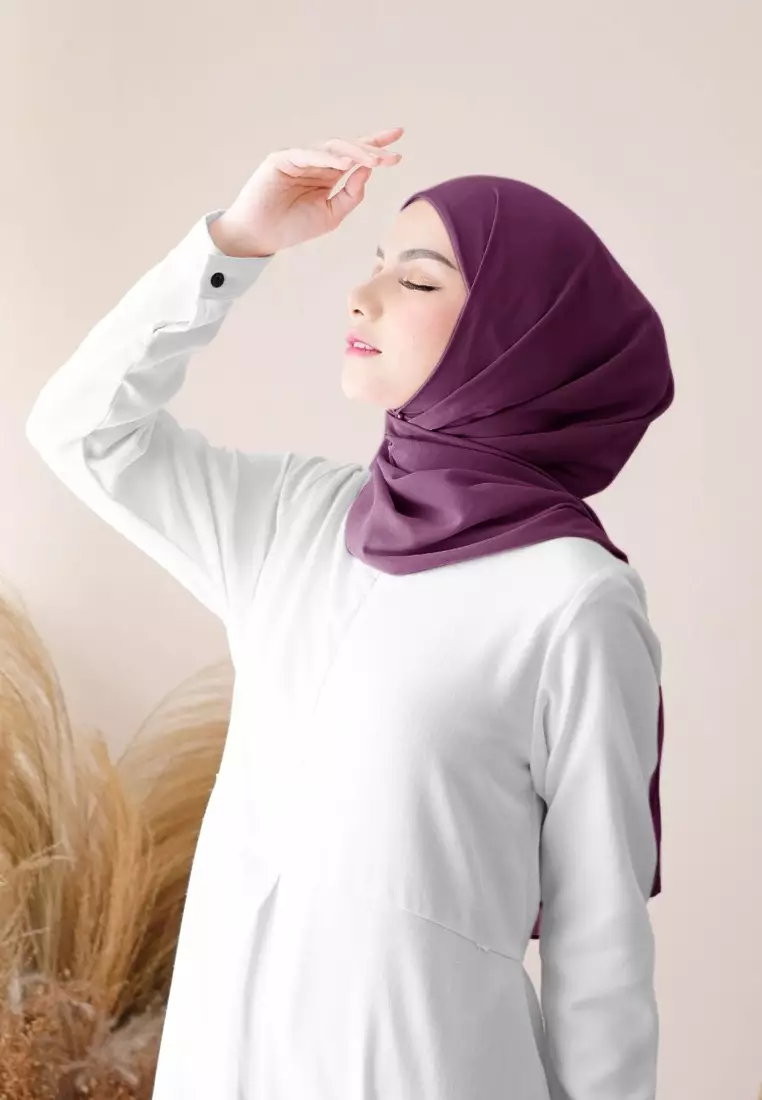 Pashmina Inner Instan 2in1 Ceruty Baby Doll - Imperial Purple