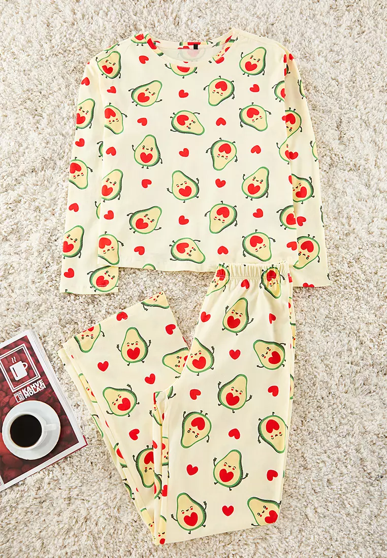 Avocado And Heart Knitted Pajama Set
