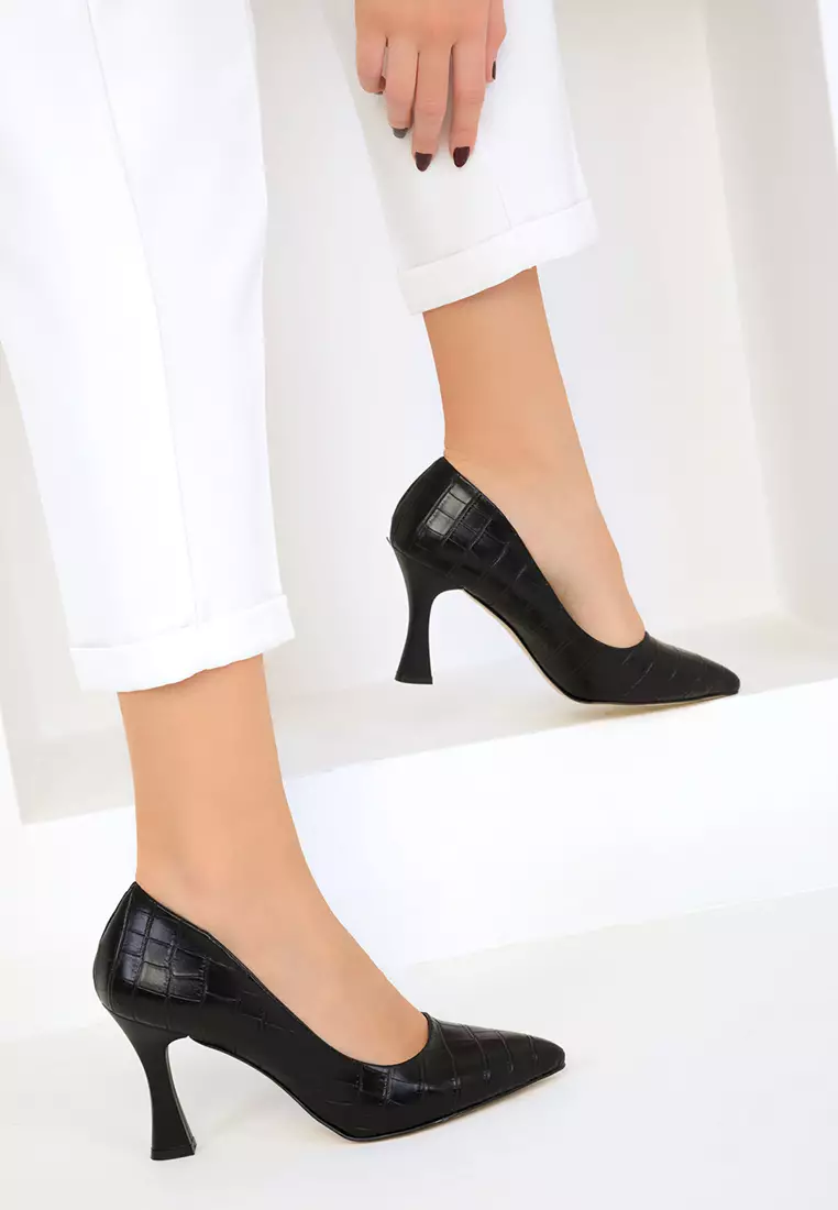Black Krako Women's Classic Heeled Shoes 16002