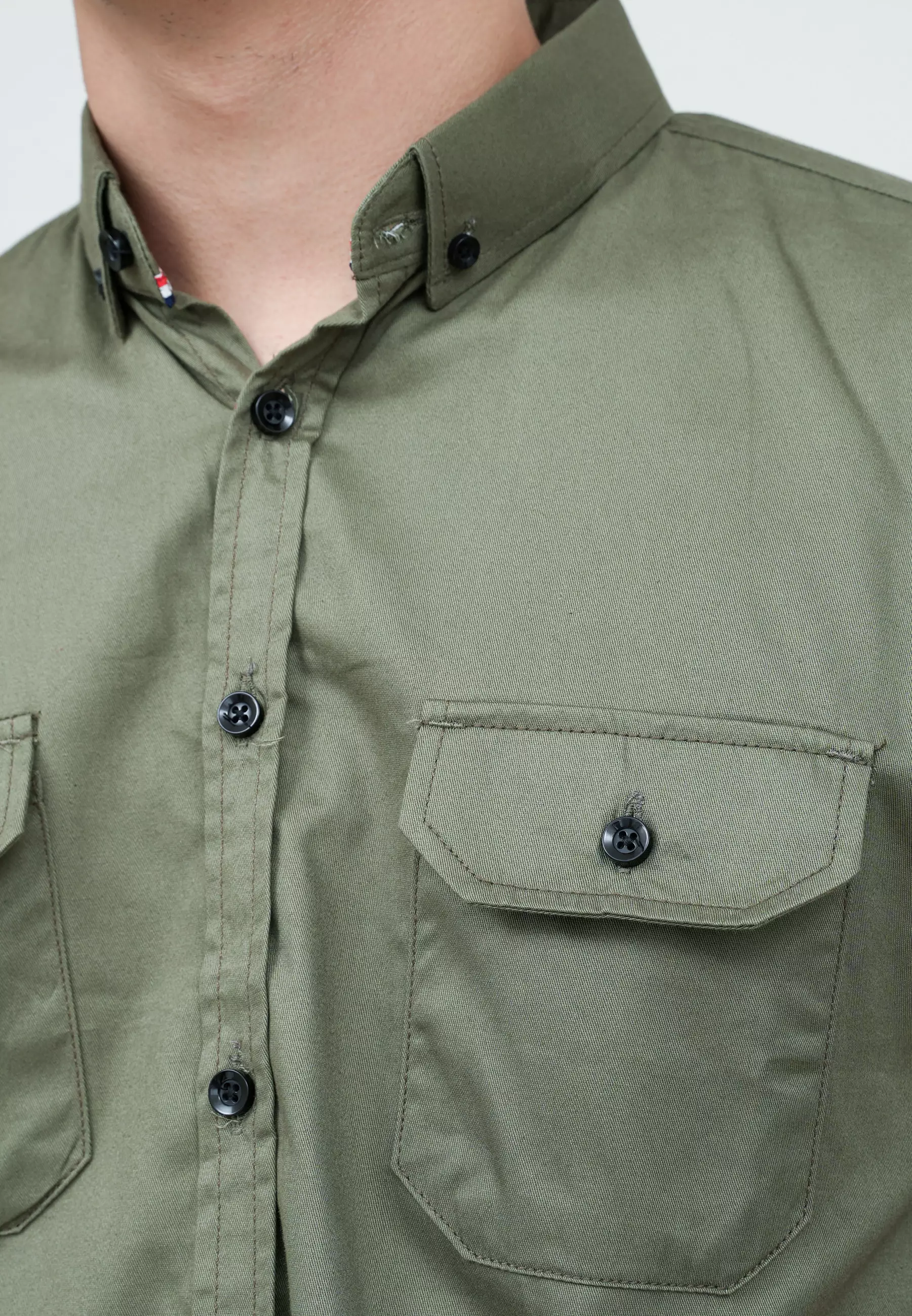 Houseofcuff Kemeja Lengan Pendek Pria Slim Fit Double Pocket Army