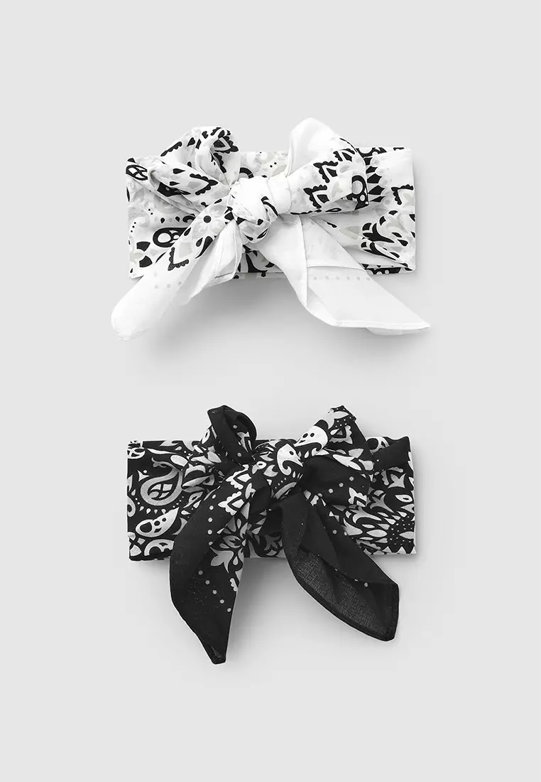 Woman Scarves/Foulard