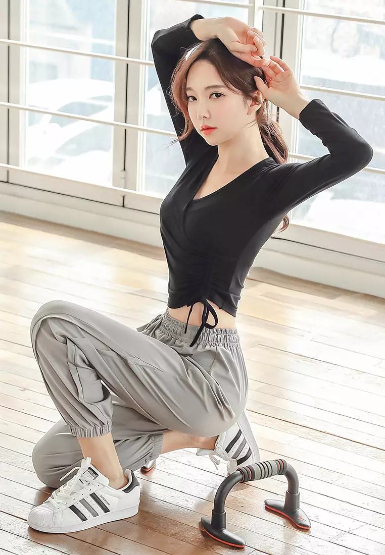 Korean on sale gym outfit