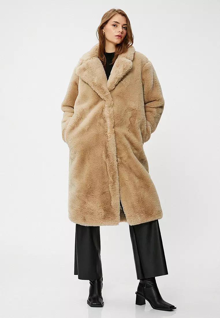 Long Plush Coat With Pocket