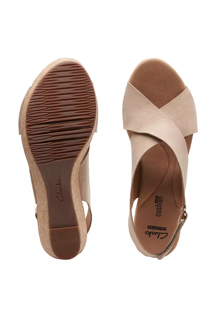 Annadel Eirwyn Sand Nubuck Womens Casual Sandals