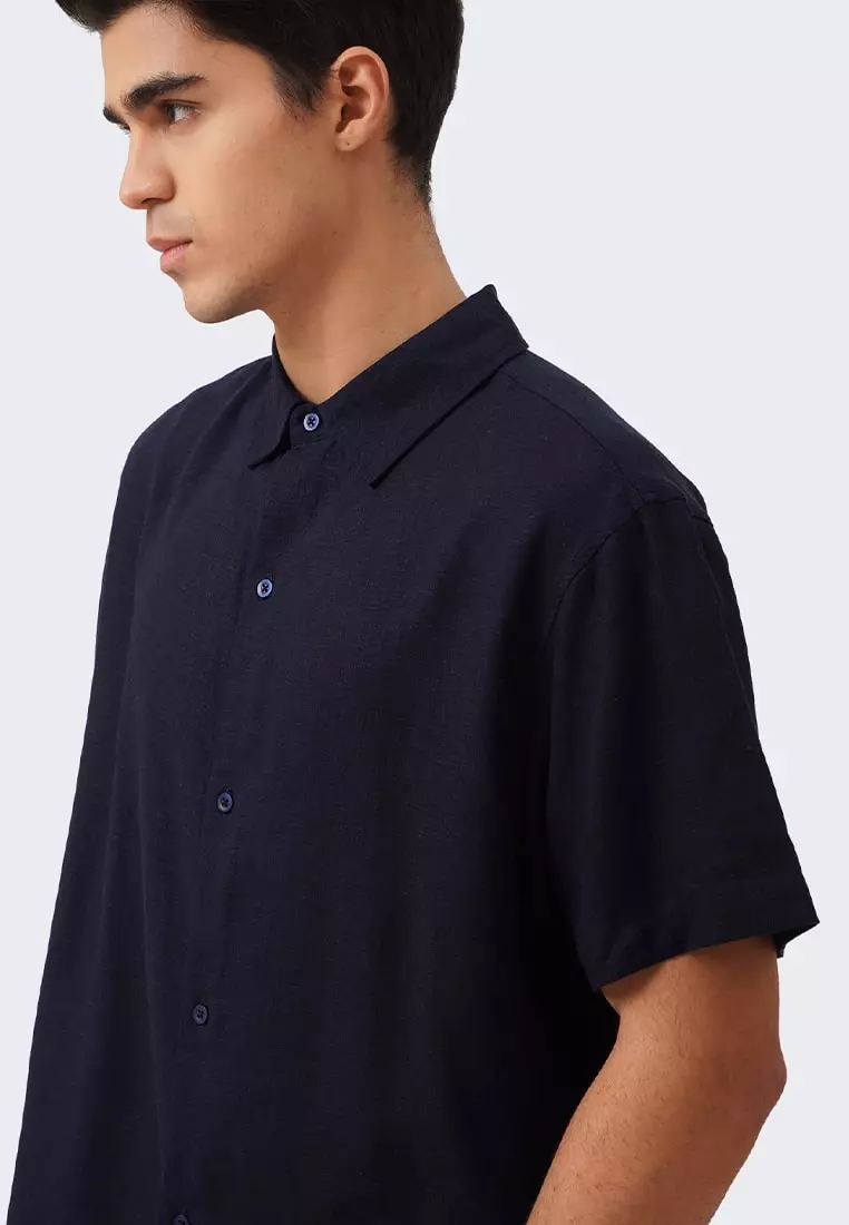 Men's Relaxed Linen Shirt with Back Pleat